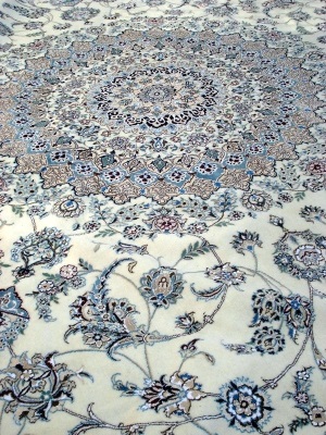 Шелковые ковры ручной работы