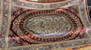 Шелковые ковры: роскошь Востока (22 фото)